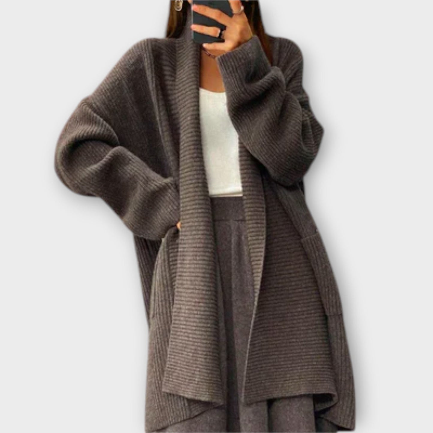 Cardigan Alessia | Eleganza Vintage e Comfort Moderno