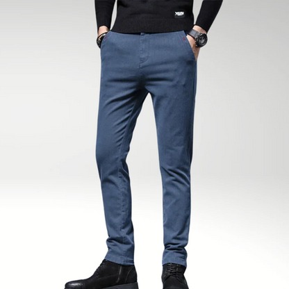 Tendenza | Pantaloni Slim Elasticizzati per Stile e Comfort
